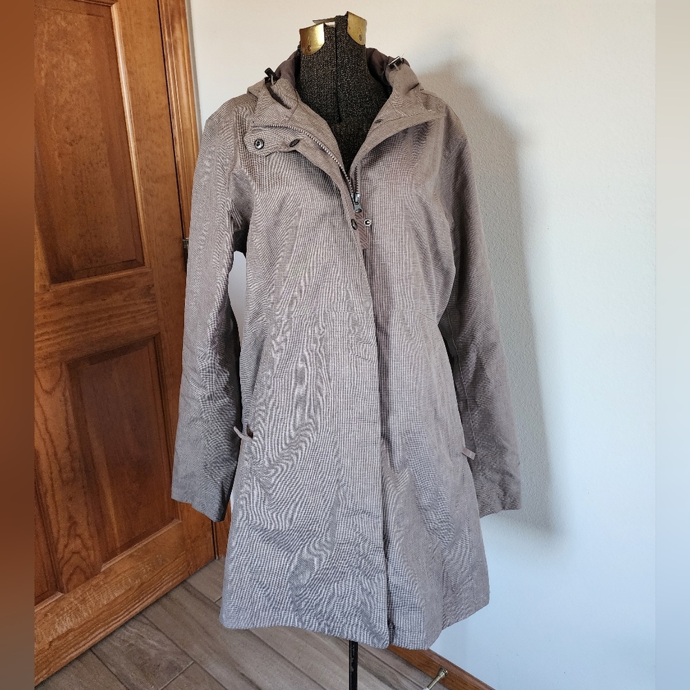 Eddie Bauer Rain Coat XL Tan